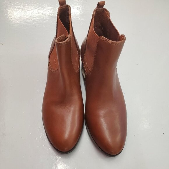 Marc Fisher  Danton Rounded Toe Leather Boots - Picture 2 of 10